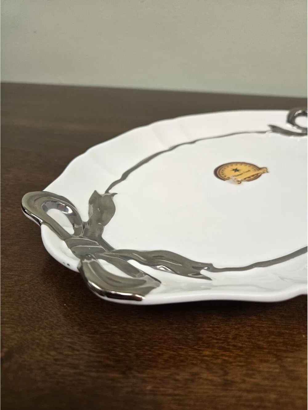 Unique Touch Golden Star White Silver Bow Porcelain Plate & Serving Platter Set